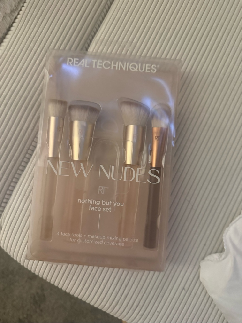 RT new nudes brushes